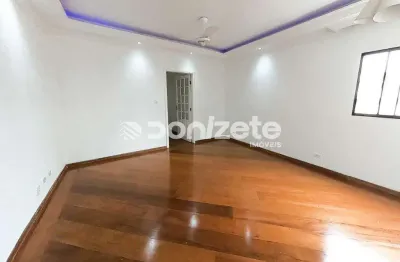 Apartamento Residencial de 3 Dormitórios com 2 Vagas em Vila Guiomar, Santo André –