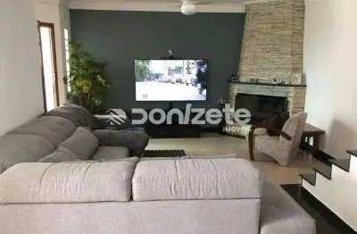 Sobrado com 3 dormitórios à venda, 201 m² por R$ 998.000,00 - Parque das Nações - Santo André/SP