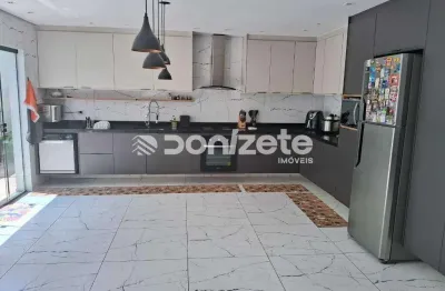 Sobrado com 3 dormitórios à venda, 264 m² por R$ 1.200.000,00 - Vila Metalúrgica - Santo André/SP