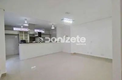 Sobrado à Venda no Vila Alpina, Santo André – 3 Quartos com Suíte e Garagem