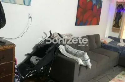 Sobrado com 3 dormitórios à venda, 140 m² por R$ 800.000,00 - Parque Jaçatuba - Santo André/SP