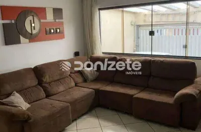 Sobrado com 3 dormitórios à venda, 179 m² por R$ 720.000,00 - Vila Mazzei - Santo André/SP