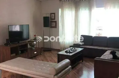 Sobrado com 3 dormitórios à venda, 216 m² por R$ 1.044.997,00 - Jardim Bela Vista - Santo André/SP