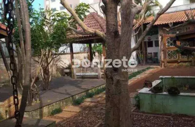 Sobrado Residencial à Venda em Campestre, Santo André – 326 m², 3 suítes, 4 vagas