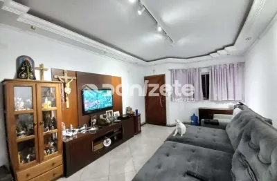 Sobrado com 3 dormitórios à venda, 201 m² por R$ 925.000,00 - Parque das Nações - Santo André/SP