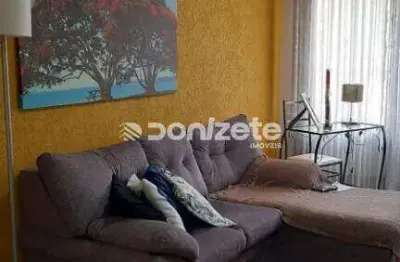 Sobrado Eficiente no Campestre, Santo André — 3 Dormitórios, 2 Vagas, Financia