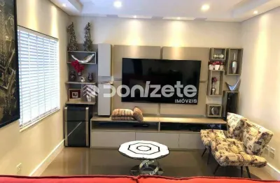 Sobrado Residencial à Venda em Vila Scarpelli, Santo André – 3 suítes, 3 vagas