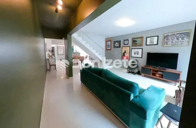 Sobrado com 3 dormitórios à venda, 217 m² por R$ 1.095.000,00 - Vila Gilda - Santo André/SP