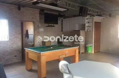 Sobrado à venda no Jardim Utinga, Santo André | 3 Dormitórios (1 Suíte), 4 Vagas — R$ 850.000
