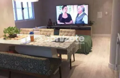 Sobrado com 3 dormitórios à venda, 144 m² por R$ 750.000,00 - Vila Bastos - Santo André/SP