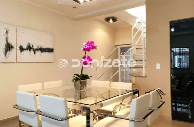 Sobrado Residencial com 3 Quartos, 3 Vagas em Santa Teresinha – Santo André