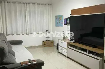 Sobrado com 3 dormitórios à venda, 150 m² por R$ 620.000,00 - Vila Junqueira - Santo André/SP