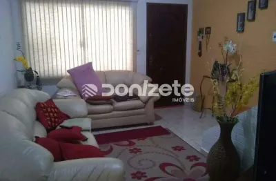 Casa com 2 quartos à venda na Rua Melvin Jones, --, Vila Bastos, Santo André