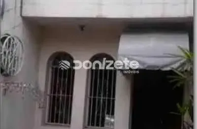 Sobrado com 3 dormitórios à venda, 140 m² por R$ 560.000,00 - Centro - Santo André/SP