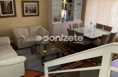 Sobrado com 3 dormitórios à venda, 201 m² por R$ 1.380.000,00 - Jardim Bela Vista - Santo André/SP