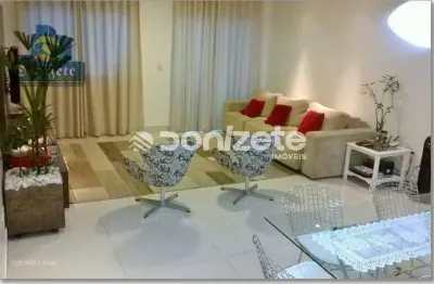 Sobrado Residencial com 3 Quartos, 4 Vagas e Financiamento na Vila Gilda, Santo André