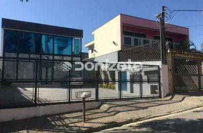 Sobrado Residencial com 4 Dormitórios, 1 Suíte, 372 m² em Santa Maria, Santo André – Financiamento Aceito