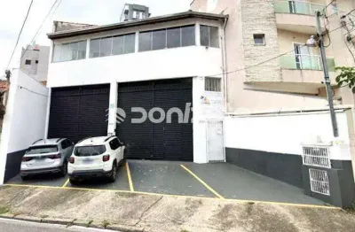Prédio Comercial à Venda em Santo André – Vila Aquilino (474 m²)