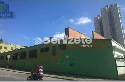 Galpão Comercial à Venda em Jardim, Santo André – 2.750 m² Úteis, 10 Salas e 8 Banheiros