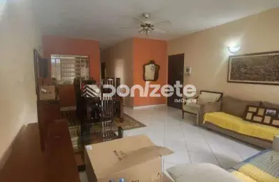 Casa com 3 dormitórios à venda, 150 m² por R$ 1.499.999,00 - Olímpico - São Caetano do Sul/SP