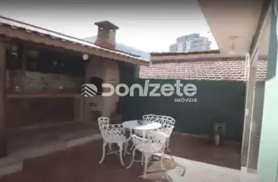 Casa com 3 dormitórios à venda, 230 m² por R$ 1.800.000,00 - Vila Bastos - Santo André/SP