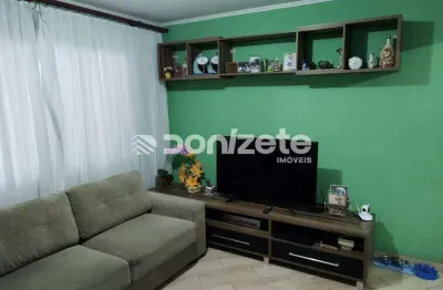Casa Residencial com 4 Quartos em Santo André – Condomínio Maracanã, 115 m² Úteis