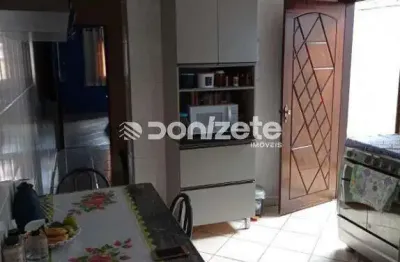 Casa com 3 dormitórios à venda, 148 m² por R$ 435.000,00 - Vila Lutécia - Santo André/SP