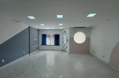 Sobrado para alugar, 287 m² por R$ 9.521,00/mês - Jardim do Mar - São Bernardo do Campo/SP