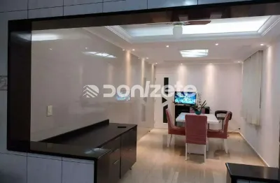 Sobrado à venda no Jardim Las Vegas, Santo André — Residencial, ocupado e com financiamento