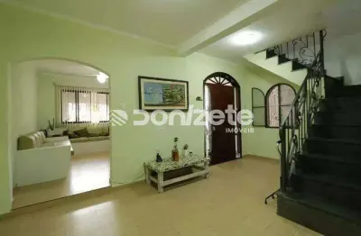 Sobrado à venda em Vila Gilda (Santo André) - 4 quartos, 3 vagas