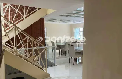 Sobrado Residencial à Venda em Parque Bandeirante, Santo André – 3 quartos, 2 andares