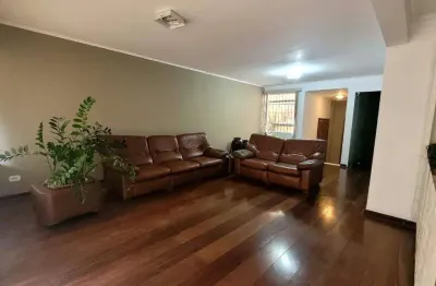 Sobrado Residencial com 2 Dormitórios (1 Suíte) em Vila Valparaíso, Santo André – Financia