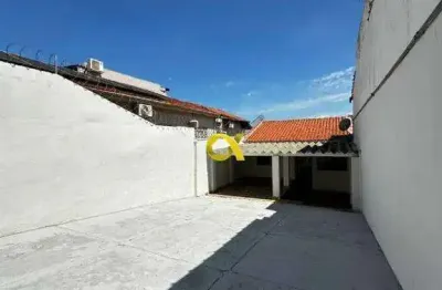 Casa para alugar, localizada no bairro paulista em piracicaba/sp