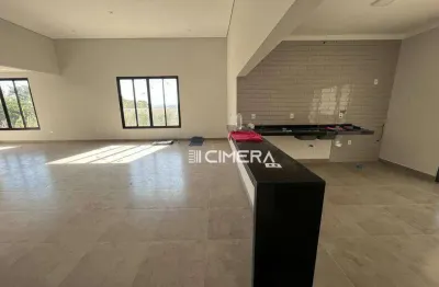 Casa térrea, no condomínio saint charbel em aracoiaba da serra.