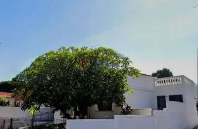 Imóvel impecável à venda em campinas-sp: casa na vila aurocan com 3 quartos, 1 suíte, 3 salas, 2 banheiros, 4 vagas e 134,12 m².
