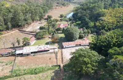 Fazenda com 2 salas à venda na Avenida Professor Bento Gonçalves Pereira 96, 1, Centro, Paraíba do Sul