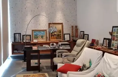 Luxuosa casa em condomínio à venda em campinas-sp, no alphaville campinas - 5 quartos, 5 suítes, 5 salas, 7 banheiros, 6 vagas de garagem, 602,45 m² de área.