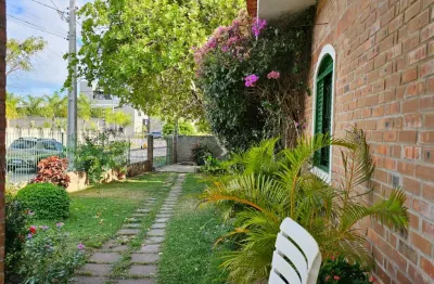 Casa excelente oportunidade com possibilidade de comercio