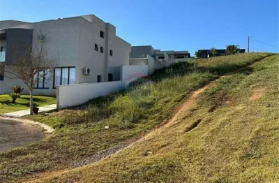 Viva em harmonia com a natureza no condomínio vale das águas em bragança paulista