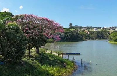 Terreno em condomínio na represa jaguari, com acesso a água (bragança, vargem, joanópolis, piracaia)