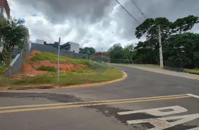 Lote de esquina à venda no condomínio campos do conde em bragança paulista!