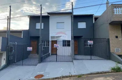 Casa a venda no bairro planejada 2 na cidade de bragança paulista.
