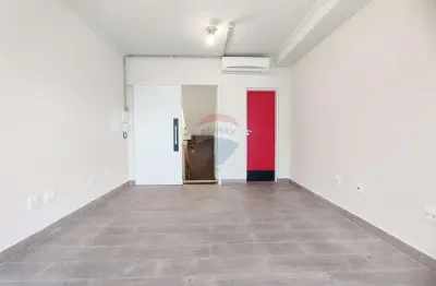 Sala comercial para locação próximo ao lago do taboão