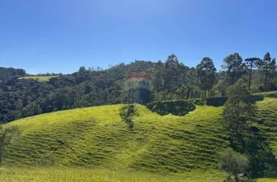 Chácara encantadora em joanópolis são paulo: natureza, água e potencial para empreendimentos