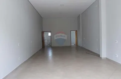 'espaço comercial reformado na av. antonio pires pimentel em bragança paulista'