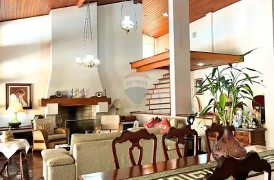 Imóvel térreo com quase 1000m² com perfil comercial e residencial em bragança paulista
