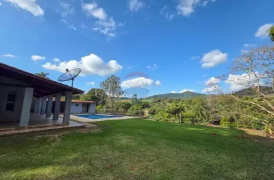 Chácara com piscina à venda em pinhalzinho, próxima a pedra bela e bragança paulista
