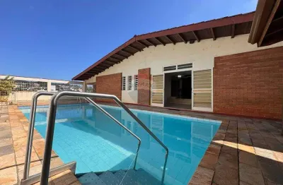 'casa terrea para moradia ou  área comercial no centro de bragança paulista'