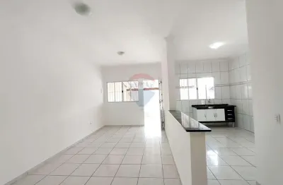 Casa com 2 quartos à venda na Rua Bellone, 153, Residencial Quinta dos Vinhedos, Bragança Paulista