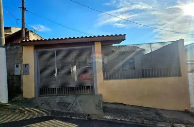 Casa com 1 quarto à venda na Rua Achiles Luís Guilardi, 209, Jardim Águas Claras, Bragança Paulista